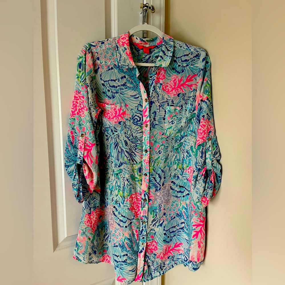 Lilly Pulitzer Colorful Floral Button-Up Beach coverup shirt